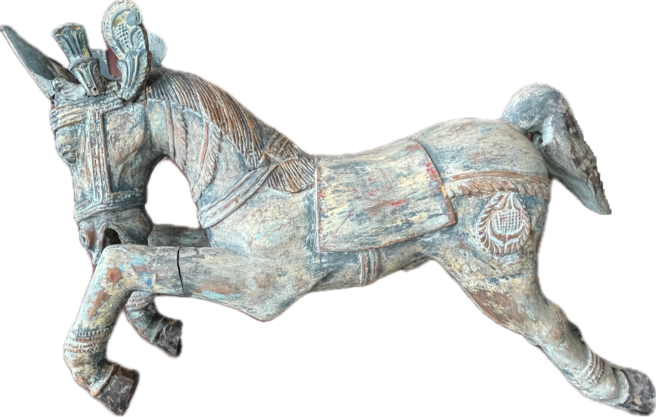 Sculpture ancienne de cheval en bois sculpté